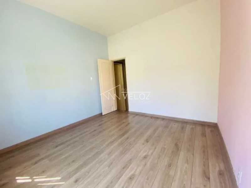 Apartamento à venda com 3 quartos, 140m² - Foto 5