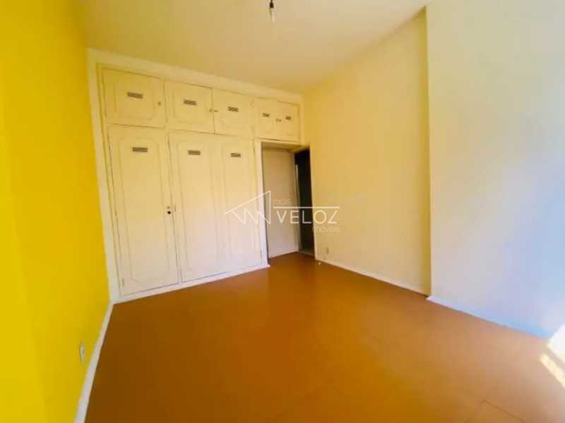 Apartamento à venda com 3 quartos, 140m² - Foto 4