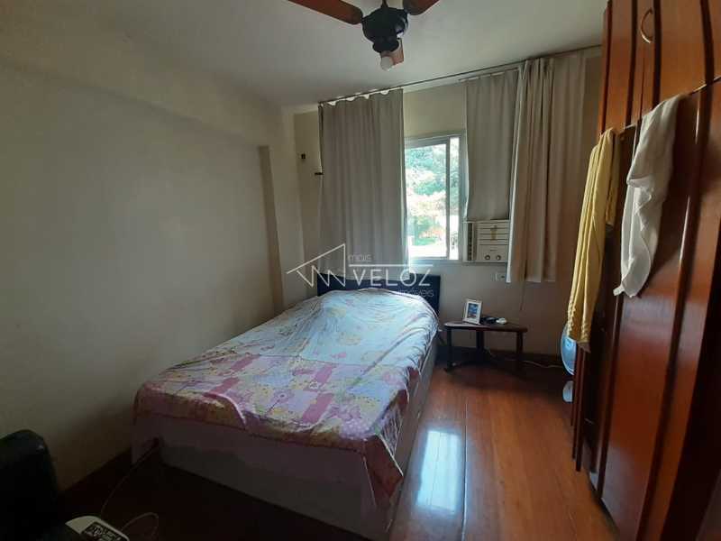 Apartamento à venda com 2 quartos, 66m² - Foto 12