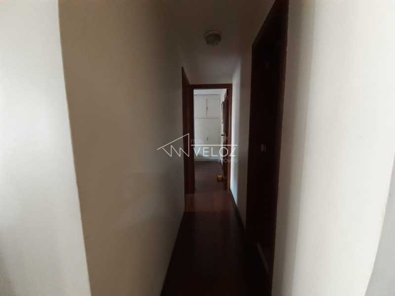 Apartamento à venda com 2 quartos, 66m² - Foto 17