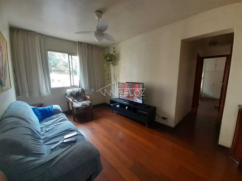 Apartamento à venda com 2 quartos, 66m² - Foto 7