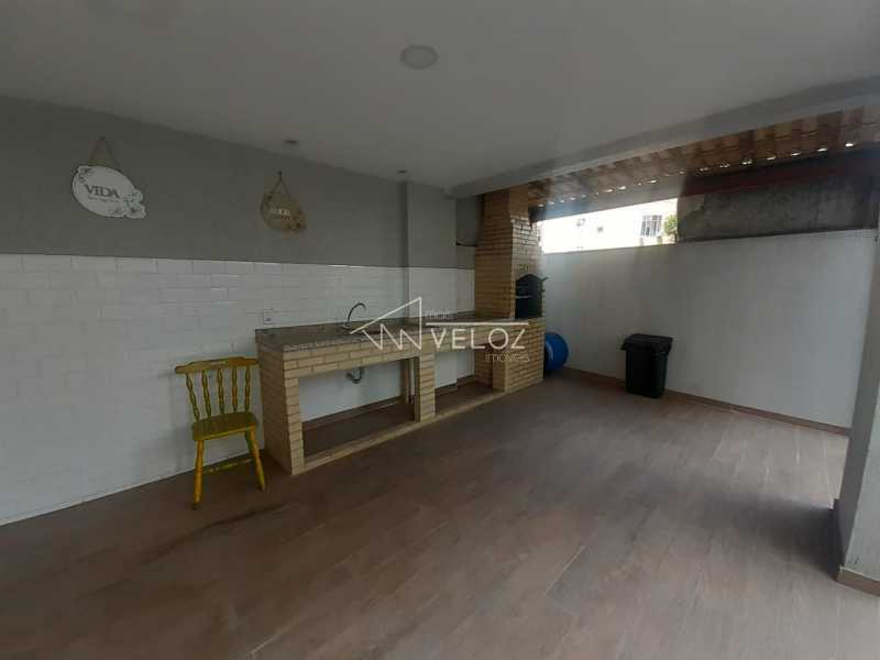 Apartamento à venda com 2 quartos, 66m² - Foto 28