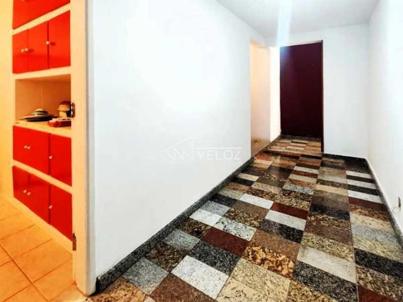 Apartamento à venda com 2 quartos, 91m² - Foto 4