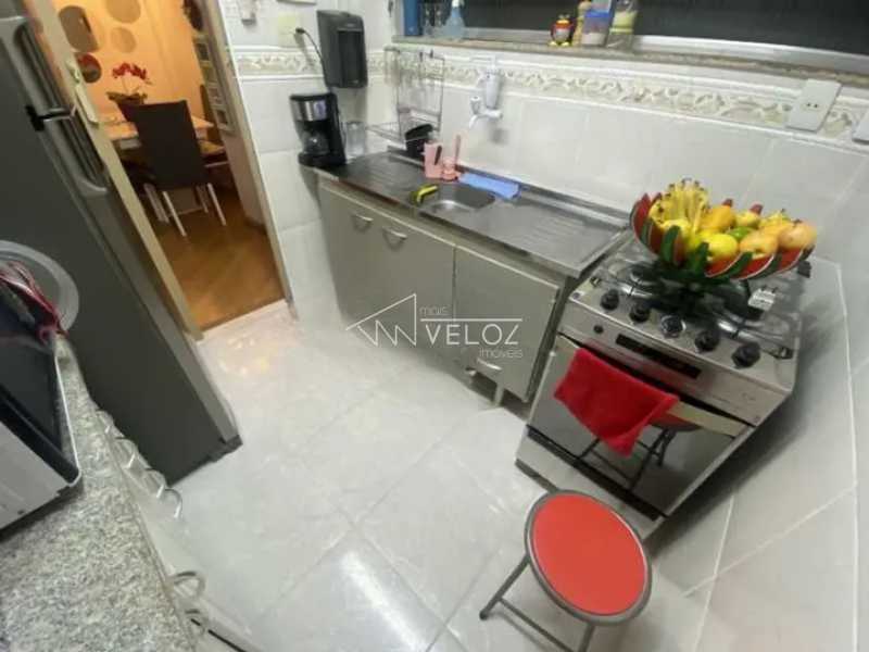 Apartamento à venda com 2 quartos, 50m² - Foto 18