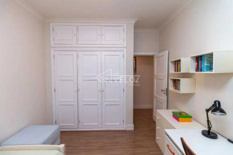 Apartamento à venda com 3 quartos, 153m² - Foto 19