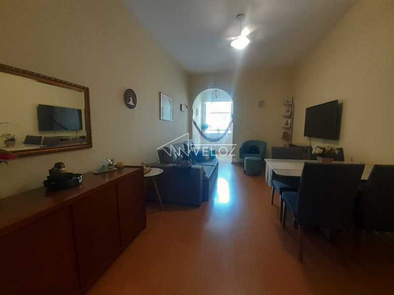 Apartamento à venda com 2 quartos, 84m² - Foto 1