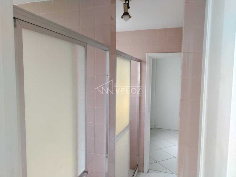 Cobertura à venda com 3 quartos, 250m² - Foto 24