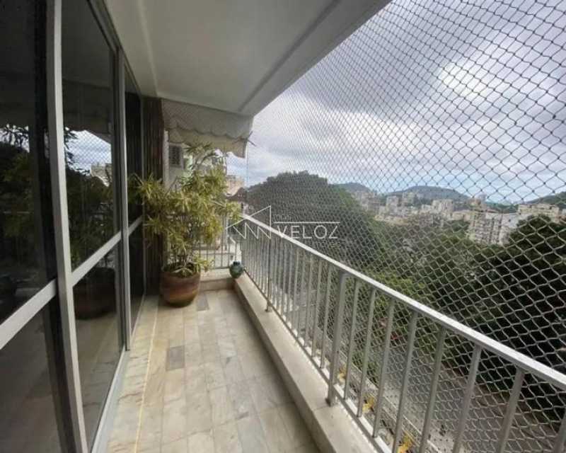 Apartamento à venda com 3 quartos, 146m² - Foto 6