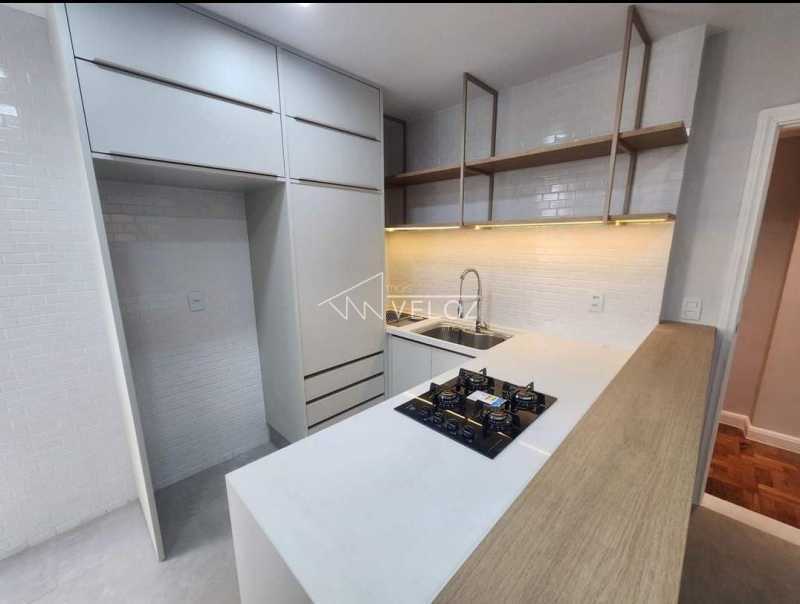 Apartamento à venda com 4 quartos, 205m² - Foto 13