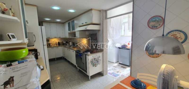 Apartamento à venda com 4 quartos, 150m² - Foto 26