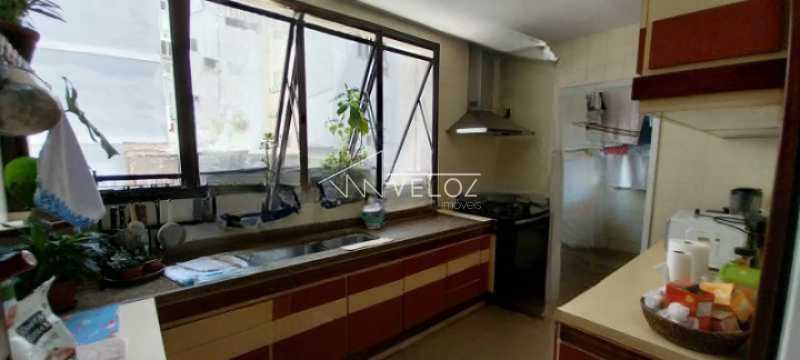 Apartamento à venda com 4 quartos, 250m² - Foto 12