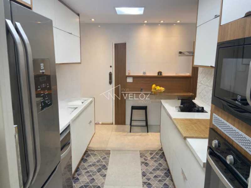 Apartamento à venda com 3 quartos, 139m² - Foto 10