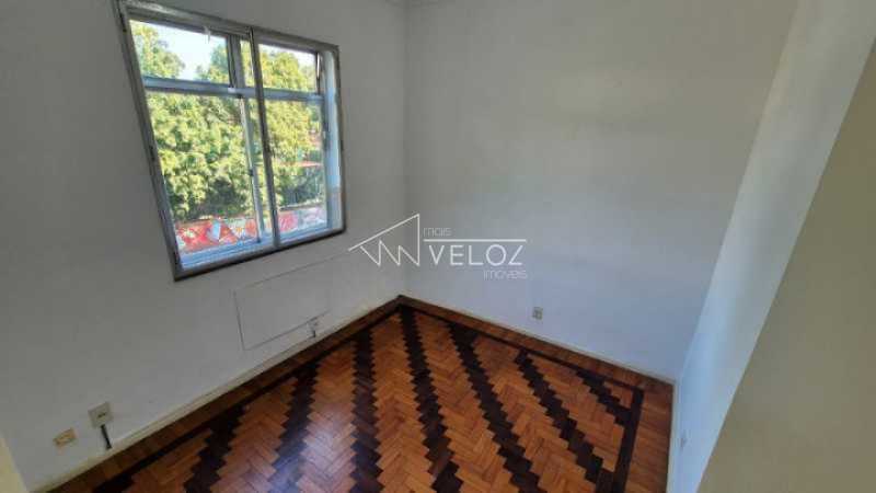 Apartamento à venda com 2 quartos, 58m² - Foto 3