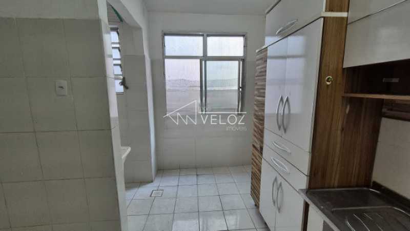 Apartamento à venda com 2 quartos, 58m² - Foto 9