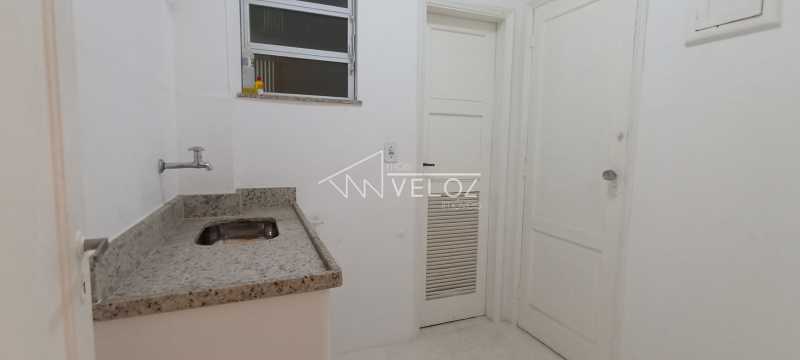 Apartamento à venda com 1 quarto, 38m² - Foto 11