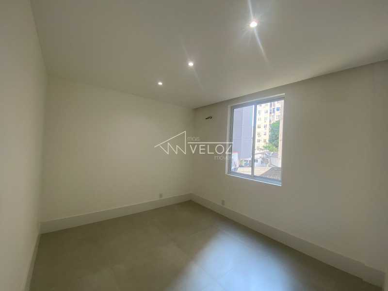 Apartamento à venda com 3 quartos, 110m² - Foto 17