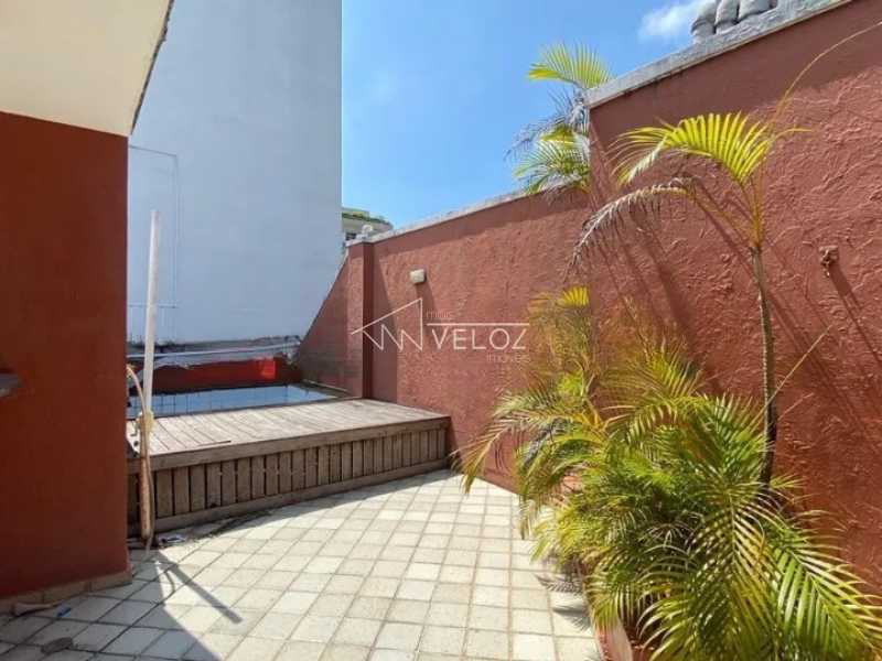 Cobertura à venda com 2 quartos, 168m² - Foto 1