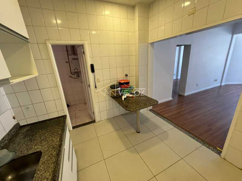 Apartamento à venda com 2 quartos, 85m² - Foto 20