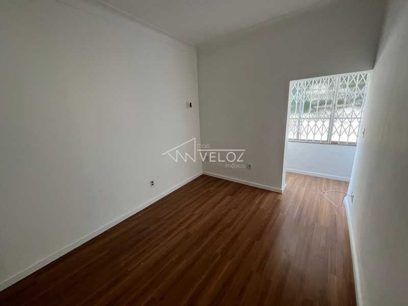 Apartamento à venda com 2 quartos, 85m² - Foto 14