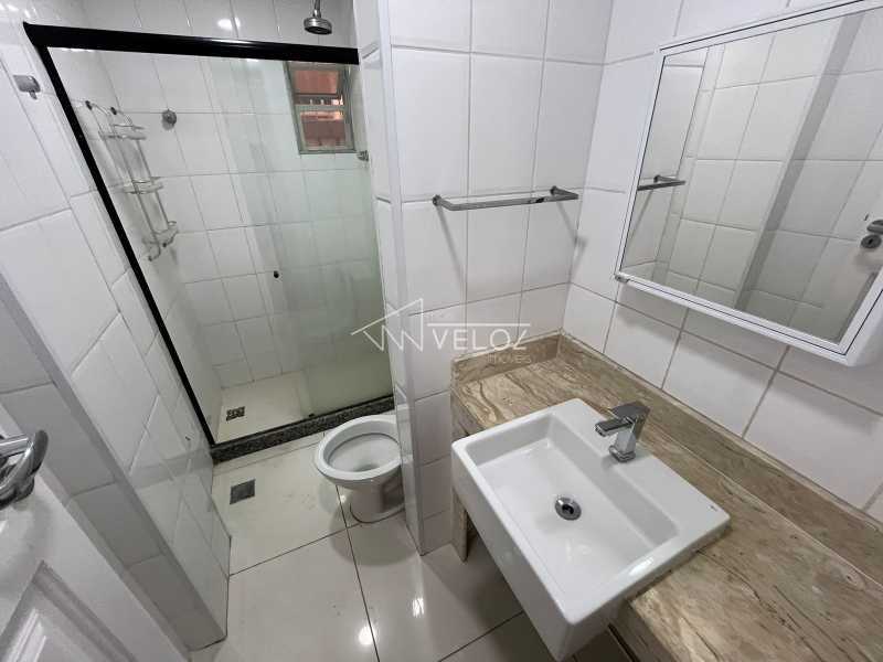 Apartamento à venda com 2 quartos, 85m² - Foto 17