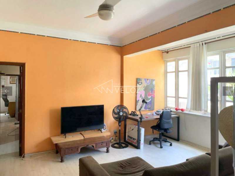 Apartamento à venda com 3 quartos, 70m² - Foto 1