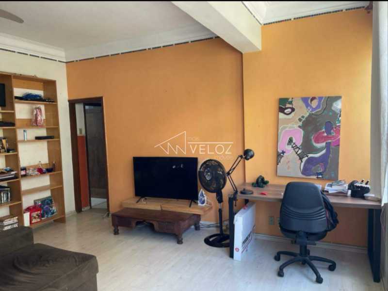 Apartamento à venda com 3 quartos, 70m² - Foto 4