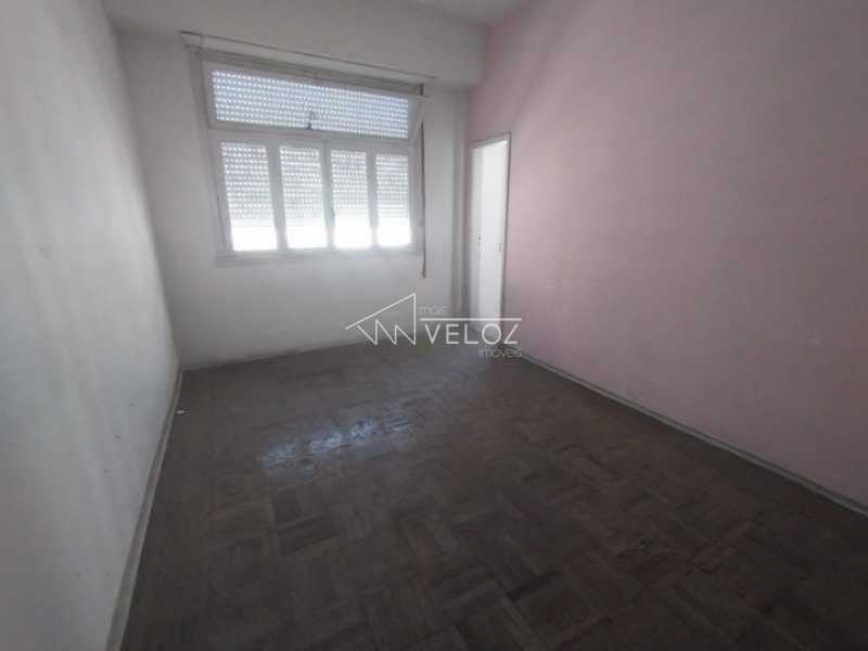 Apartamento à venda com 4 quartos, 153m² - Foto 5