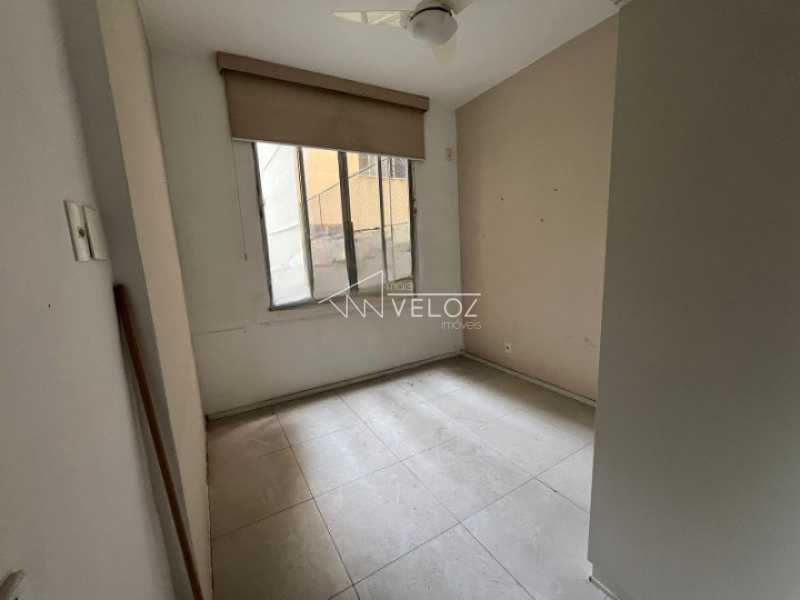 Apartamento à venda com 2 quartos, 80m² - Foto 7