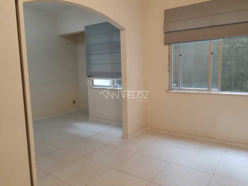 Apartamento à venda com 2 quartos, 80m² - Foto 1