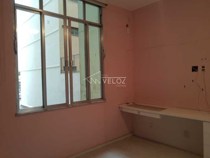 Apartamento à venda com 2 quartos, 80m² - Foto 10