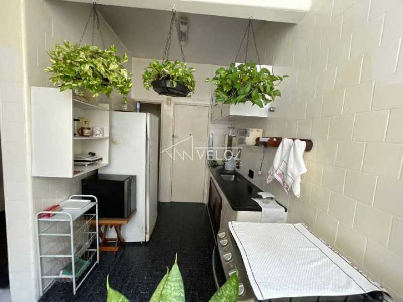 Apartamento à venda com 2 quartos, 80m² - Foto 10