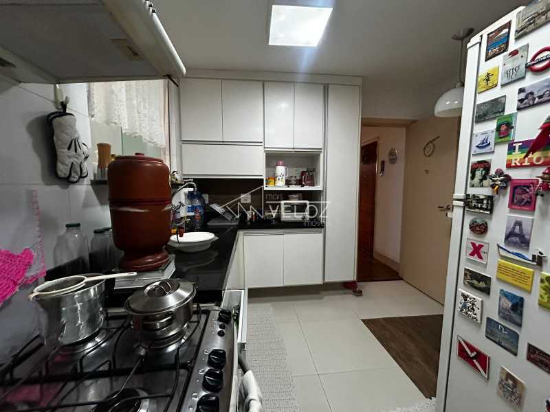 Apartamento à venda com 2 quartos, 85m² - Foto 23