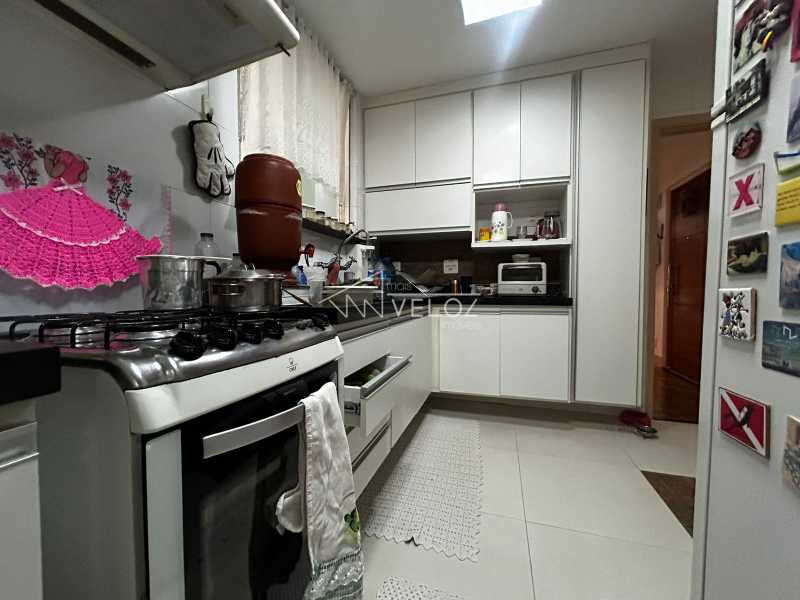 Apartamento à venda com 2 quartos, 85m² - Foto 25