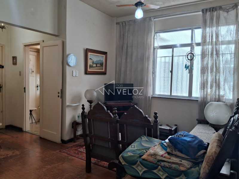 Apartamento à venda com 2 quartos, 76m² - Foto 3