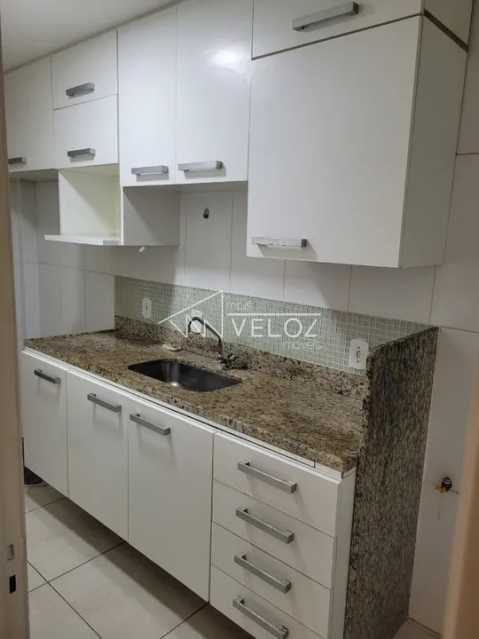 Apartamento à venda com 1 quarto, 60m² - Foto 6