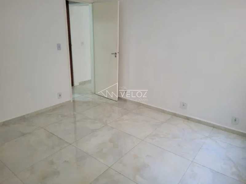 Apartamento à venda com 1 quarto, 60m² - Foto 1