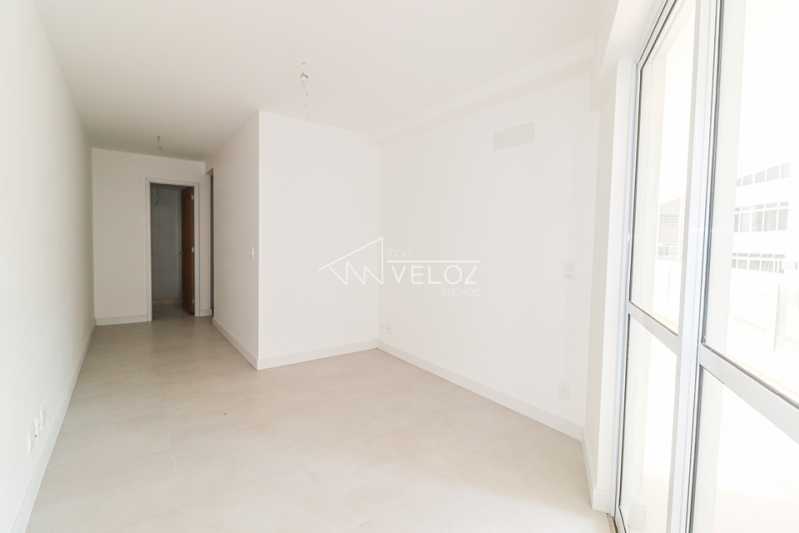 Apartamento à venda com 3 quartos, 117m² - Foto 12