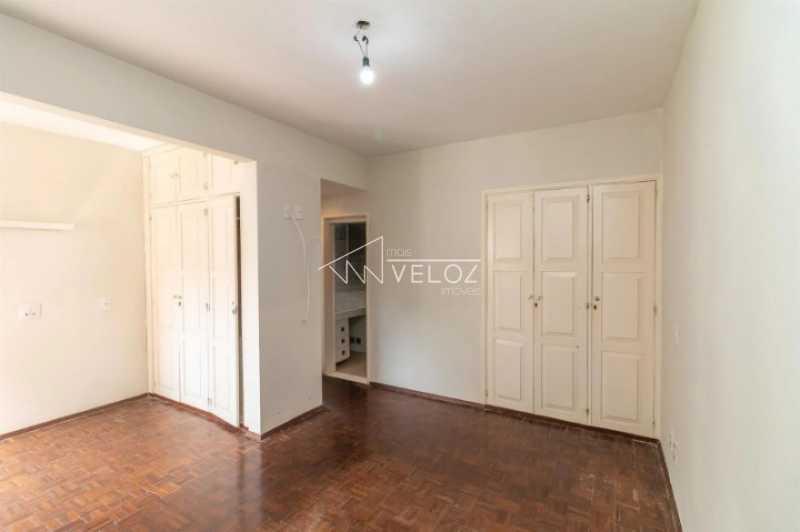 Apartamento à venda com 2 quartos, 61m² - Foto 7