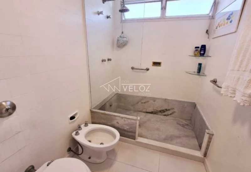 Apartamento à venda com 4 quartos, 200m² - Foto 9