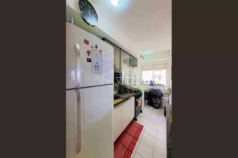 Apartamento à venda com 3 quartos, 66m² - Foto 11