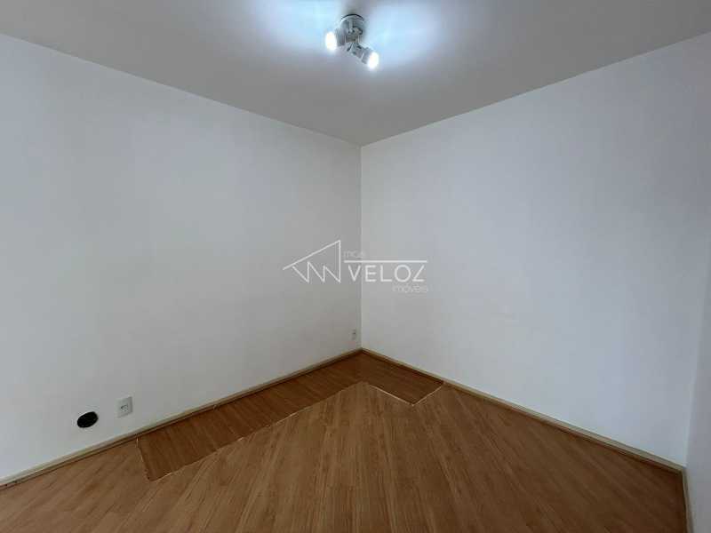 Apartamento à venda com 2 quartos, 72m² - Foto 15