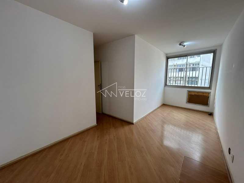 Apartamento à venda com 2 quartos, 72m² - Foto 14