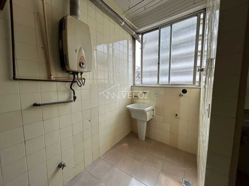 Apartamento à venda com 2 quartos, 72m² - Foto 23