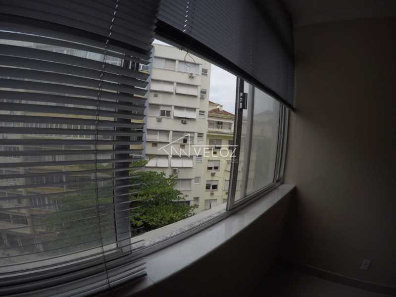 Apartamento à venda com 2 quartos, 73m² - Foto 2