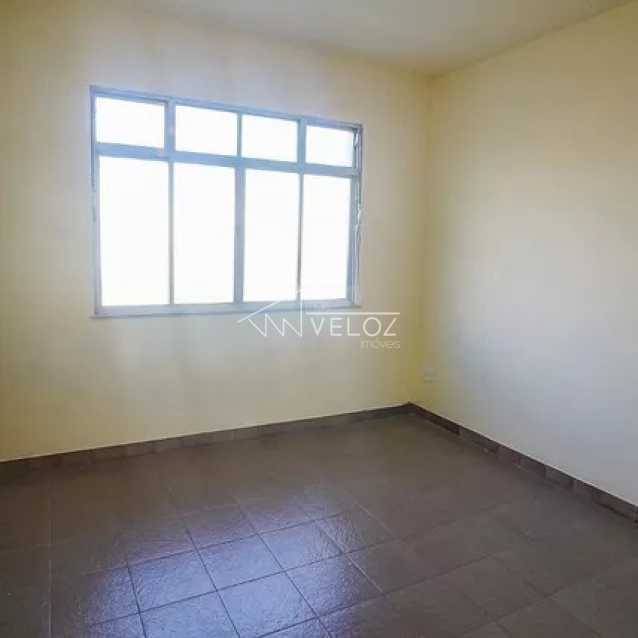 Apartamento à venda com 1 quarto, 56m² - Foto 3