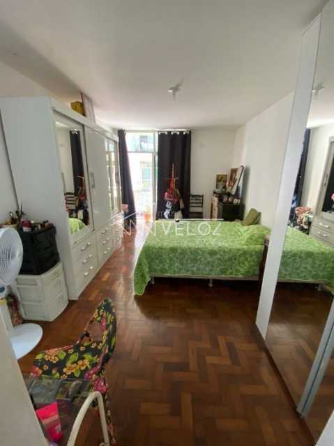 Apartamento à venda com 4 quartos, 135m² - Foto 10