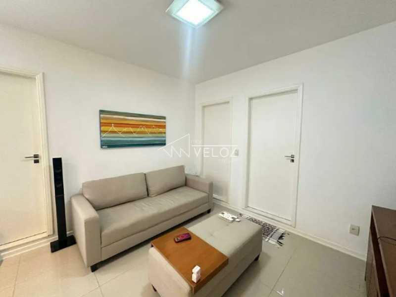 Apartamento à venda com 2 quartos, 66m² - Foto 3