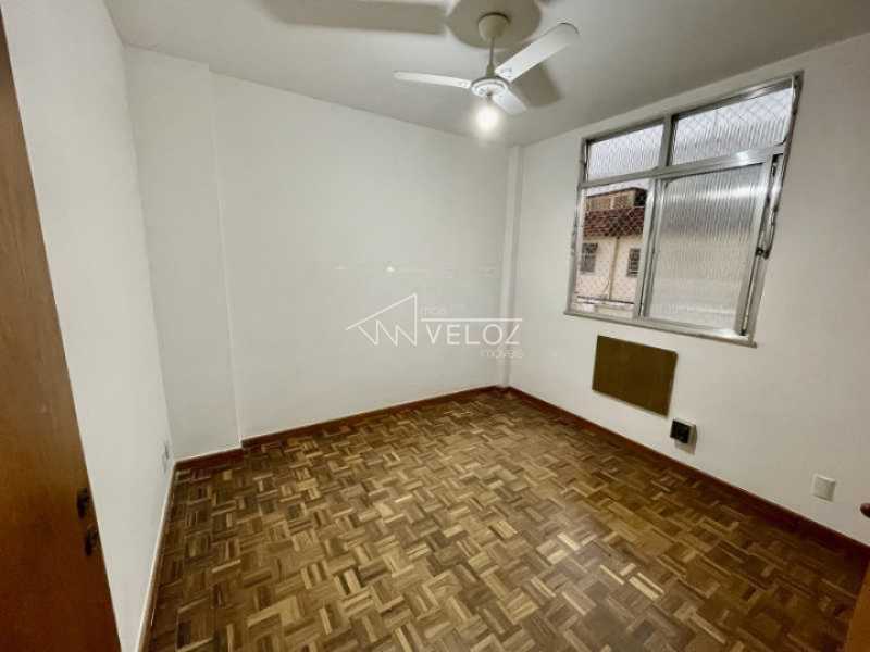 Apartamento à venda com 3 quartos, 71m² - Foto 7