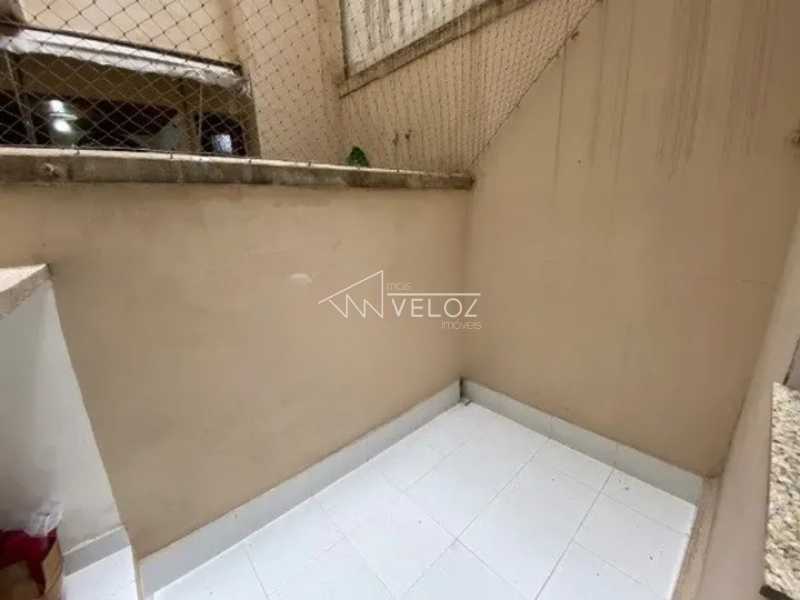 Apartamento à venda com 2 quartos, 66m² - Foto 9