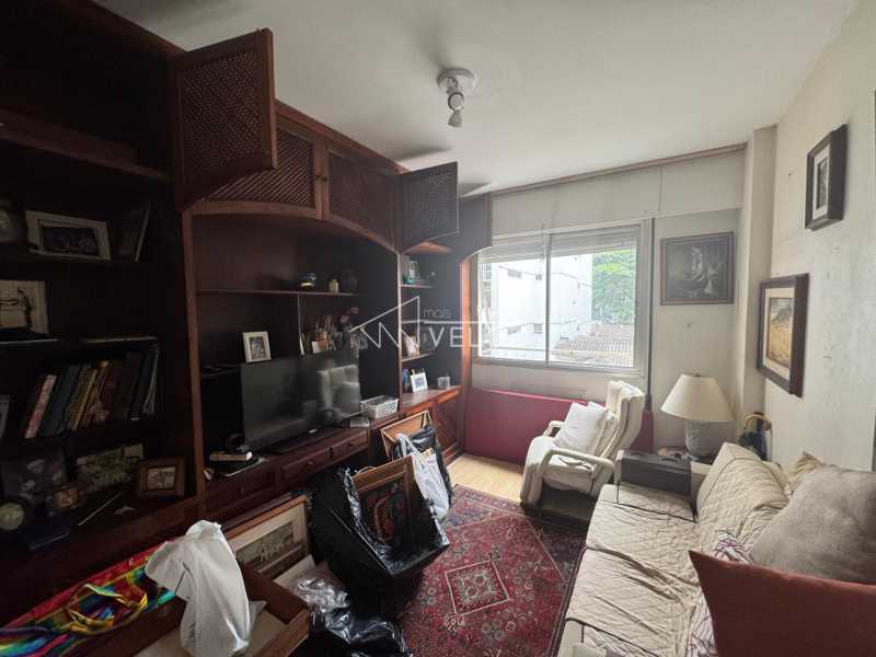 Apartamento à venda com 3 quartos, 167m² - Foto 3